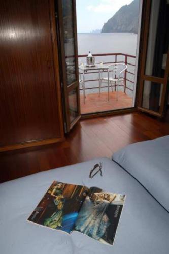 Albergaria Do Penedo フンシャル 部屋 写真